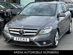 Grau Gebraucht 2012 Mercedes B180 Van / Kleinbus | 11.999 € (Etwas zu teuer)