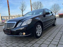 Schwarz Gebraucht 2011 Mercedes E200 Limousine | 8.700 € (Guter Preis)