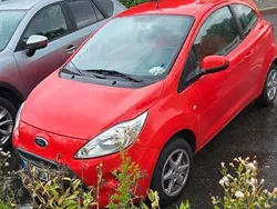Rot Gebraucht 2009 Ford Ka Kleinwagen | 2.000 € (Guter Preis)