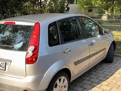 Grau Gebraucht 2007 Ford Fiesta Kleinwagen | 1.777 € (Fairer Preis)