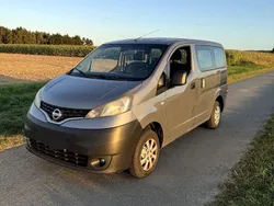 Grau Gebraucht 2011 Nissan Evalia Premium Edition Van / Kleinbus | 4.250 € (Fairer Preis)