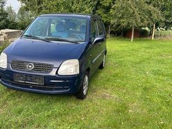 Blau Gebraucht 2001 Opel Agila Kleinwagen | 1.050 € (Fairer Preis)