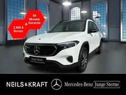 Weiß Gebraucht 2024 Mercedes EQB250 Night SUV | 36.980 € (Fairer Preis)