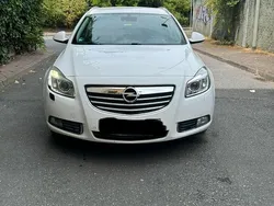 Schwarz Gebraucht 2013 Opel Insignia Kombi | 2.999 € (Superpreis)