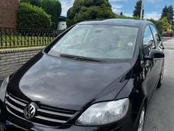 Schwarz Gebraucht 2013 VW Golf Plus Highline Van / Kleinbus | 6.999 € (Fairer Preis)