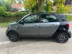 Grau Gebraucht 2019 Smart ForFour Limousine | 11.600 € (Etwas zu teuer)