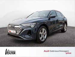 Plasmablau metallic Gebraucht 2023 Audi Q8 e-tron Advanced Plus SUV | 47.910 € (Fairer Preis)
