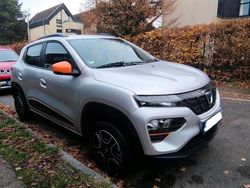 Silber Gebraucht 2021 Dacia Spring Kleinwagen | 9.999 € (Etwas zu teuer)