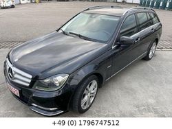 Schwarz Gebraucht 2011 Mercedes C200 Avantgarde Limousine | 6.400 € (Guter Preis)