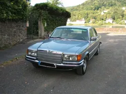 Blau Gebraucht 1974 Mercedes 280 Limousine | 19.650 €