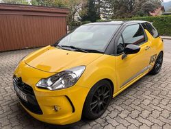 Gelb Gebraucht 2011 Citroën DS3 Sport Chic Kleinwagen | 3.150 €