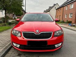 Rot Gebraucht 2016 Skoda Octavia Style Limousine | 8.900 € (Guter Preis)