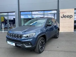 Blue shade metallic clear coat Gebraucht 2022 Jeep Compass Trailhawk SUV | 28.990 € (Etwas zu teuer)