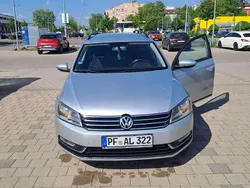 Grau Gebraucht 2012 VW Passat Kombi | 6.000 € (Guter Preis)