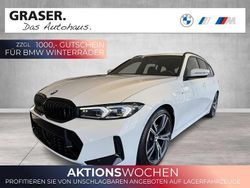 Weiß (alpinweiss 3) Gebraucht 2024 BMW 320 M Sport Kombi | 49.900 €