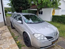 Grau Gebraucht 2002 Nissan Primera Kombi | 2.999 € (Teuer)