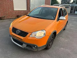 Orange Gebraucht 2007 VW Polo Cross Kleinwagen | 1.390 €