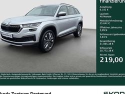 Silber Gebraucht 2023 Skoda Kodiaq Tour SUV | 31.823 € (Guter Preis)