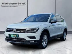 Mythosschwarz Gebraucht 2021 VW Tiguan Allspace Highline SUV | 33.490 € (Guter Preis)