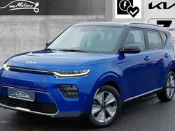 Neptunblau mit schwarzem dach Gebraucht 2022 Kia Soul EV Vision SUV | 24.977 € (Fairer Preis)