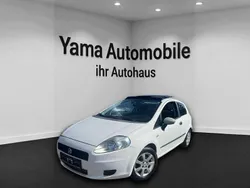 Weiß Gebraucht 2009 Fiat Grande Punto Kleinwagen | 3.600 € (Etwas zu teuer)