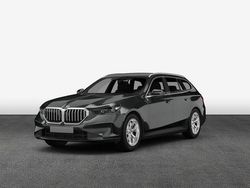 Grau Neu 2025 BMW 520 Basis Kombi | 69.590 € (Etwas zu teuer)