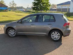 Grau Gebraucht 2016 VW Golf VII Highline Kleinwagen | 11.490 € (Fairer Preis)