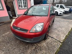 Rot Gebraucht 2006 Ford Fiesta Basis Kleinwagen | 2.200 € (Fairer Preis)