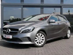 Grau Gebraucht 2017 Mercedes A180 Style Limousine | 10.900 € (Guter Preis)
