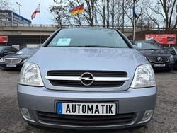 Silber Gebraucht 2005 Opel Meriva Van / Kleinbus | 1.990 € (Fairer Preis)