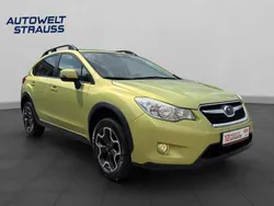 Grün Gebraucht 2015 Subaru XV Comfort SUV | 9.470 € (Fairer Preis)
