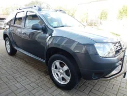 Grau Gebraucht 2016 Dacia Duster Ice SUV | 8.990 € (Fairer Preis)