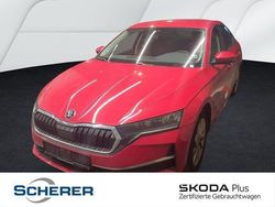 Velvetrot metallic (metallic) Gebraucht 2025 Skoda Octavia Selection Limousine | 25.930 € (Fairer Preis)