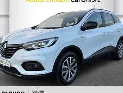 Andere farbe Gebraucht 2021 Renault Kadjar Black Edition SUV | 20.995 € (Etwas zu teuer)