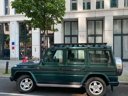 Mercedes G320