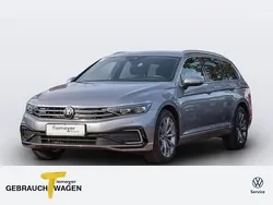 Silber Gebraucht 2023 VW Passat GTE Kombi | 32.580 € (Fairer Preis)