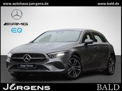 Grau metalliclack mountaingra Gebraucht 2025 Mercedes A180 Progressive Limousine | 26.360 € (Superpreis)