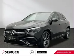 Gebraucht 2024 Mercedes GLA200 AMG SUV | 43.650 € (Fairer Preis)