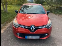 Rot Gebraucht 2014 Renault Clio IV Luxe Kleinwagen | 6.450 € (Fairer Preis)
