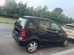 Schwarz Gebraucht 2002 Mercedes A170 Kleinwagen | 1.750 € (Fairer Preis)
