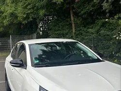 Weiß Gebraucht 2020 Opel Corsa Edition Limousine | 12.700 € (Etwas zu teuer)