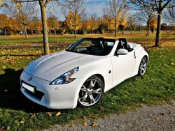 Weiß Gebraucht 2011 Nissan 370Z Cabrio | 20.000 € (Fairer Preis)