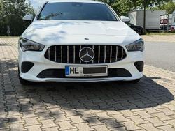 Weiß Gebraucht 2020 Mercedes CLA180 Shooting Brake Progressive Kombi | 21.400 € (Guter Preis)