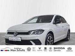 Grau Neu 2025 VW Polo Goal Limousine | 28.090 € (Teuer)