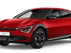 Runway Neu 2025 Kia EV6 Air SUV | 44.990 € (Teuer)