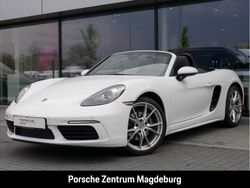 Weiß Gebraucht 2024 Porsche 718 Boxster Cabrio | 73.990 € (Etwas zu teuer)