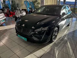 Perlaneraschwarz Gebraucht 2024 Peugeot 308 Allure Kleinwagen | 23.990 € (Fairer Preis)
