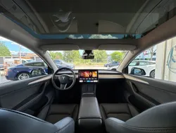 Blau Gebraucht 2022 Tesla Model Y Long Range SUV | 40.900 € (Teuer)