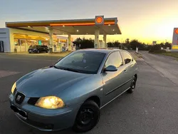 Blau Gebraucht 2004 Seat Ibiza Kleinwagen | 1.800 € (Fairer Preis)