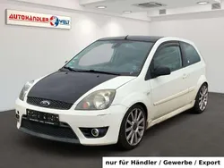Weiß Gebraucht 2006 Ford Fiesta ST Kleinwagen | 2.199 € (Guter Preis)